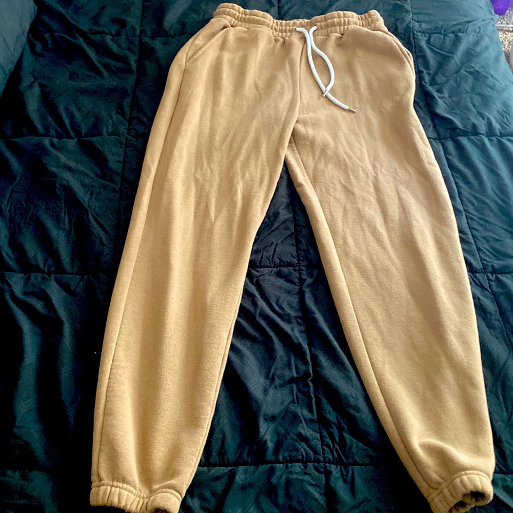 I have these pant that are pretty much brand new. Never been worn.